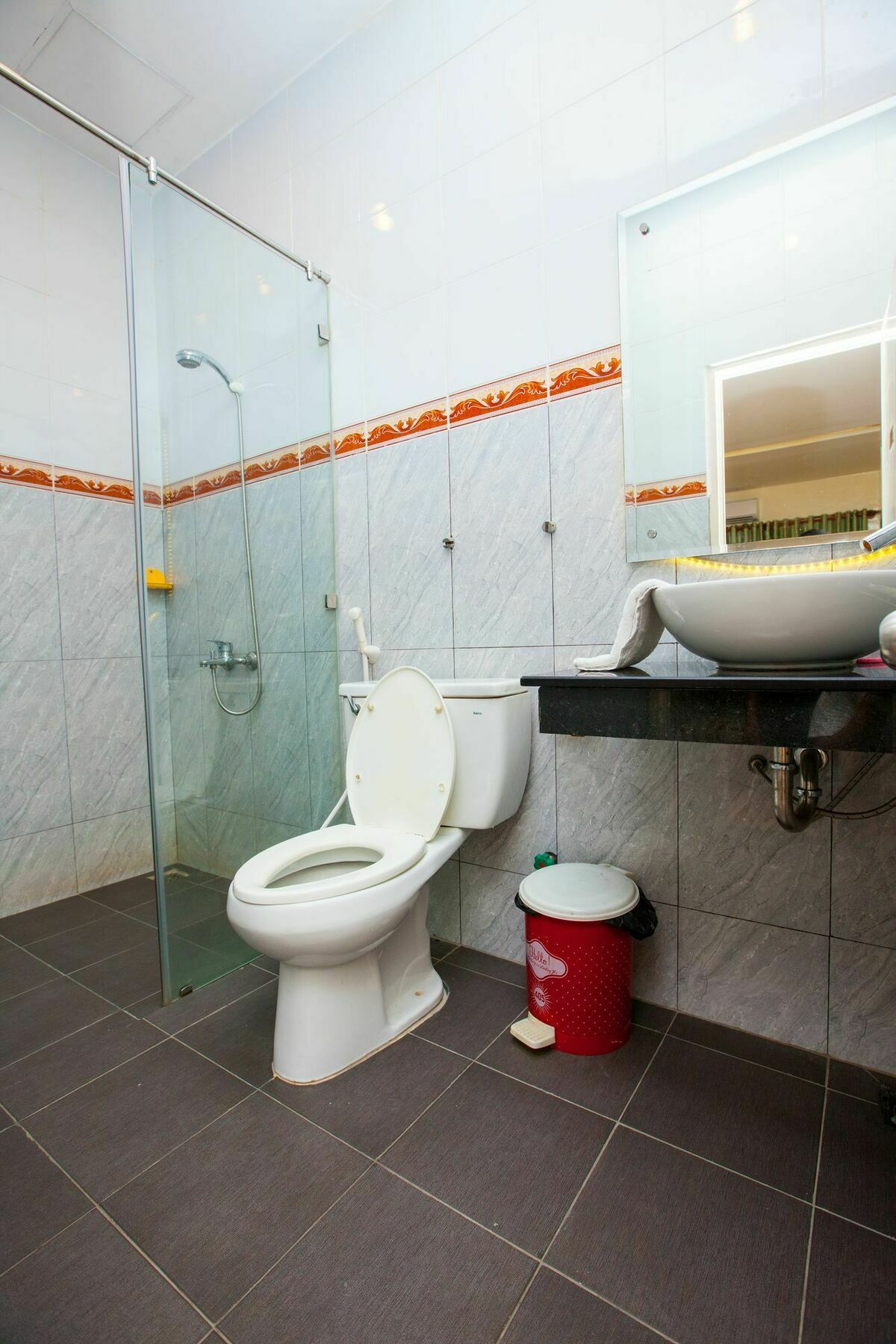 Saigon Crystal Hotel Ho Chi Minh City Exterior photo