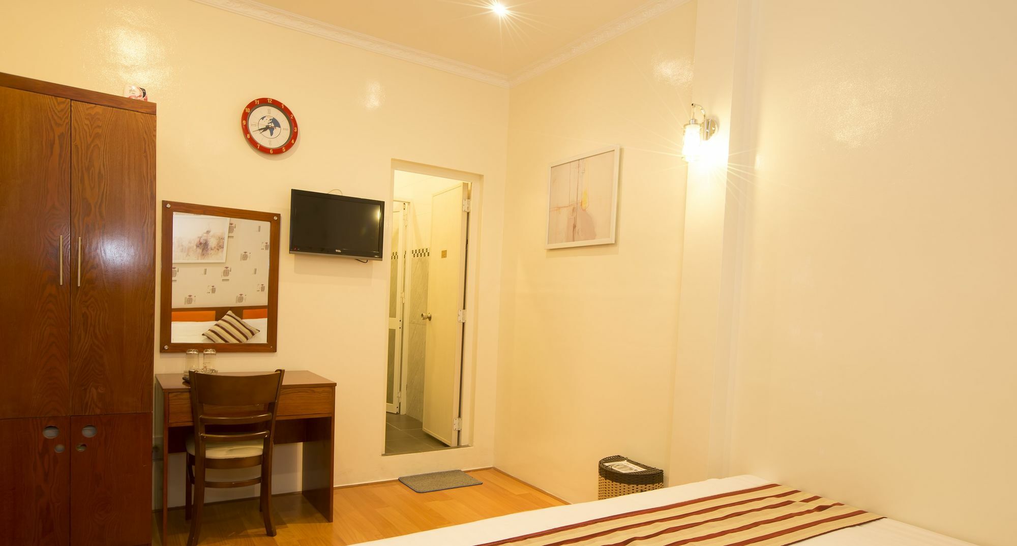 Saigon Crystal Hotel Ho Chi Minh City Exterior photo